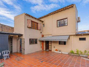 VENTA DOS CASAS EN BLOCK B. GRAL. PUEYRREDÓN