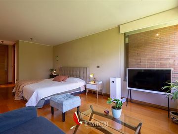 Departamento en Venta en Escultora Rebeca Matte