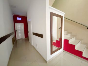 VENTA DEPARTAMENTO 3AMB.C/COCHERA MUY LUMINOSO!!