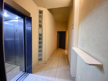 VENTA DEPARTAMENTO 3AMB.C/COCHERA MUY LUMINOSO!!