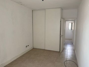 VENTA DEPARTAMENTO 3AMB.C/COCHERA MUY LUMINOSO!!