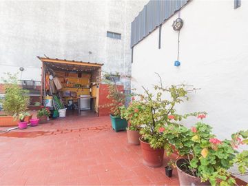 PH 3 AMBIENTES REFACCIONADO CON TERRAZA Y PARRILLA