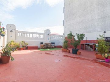 PH 3 AMBIENTES REFACCIONADO CON TERRAZA Y PARRILLA