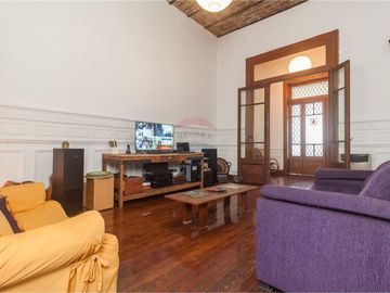 PH 3 AMBIENTES REFACCIONADO CON TERRAZA Y PARRILLA