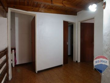 Venta - Casa en Lote doble con pileta. Aranajuez