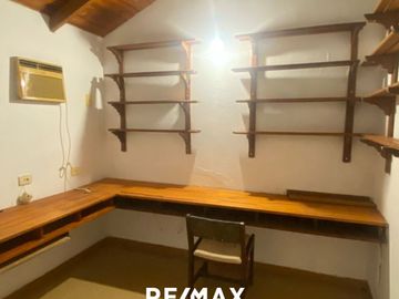 Casa en venta 3 dormitorios Barrio Los Troncos