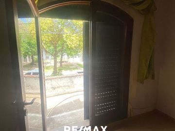 Casa en venta 3 dormitorios Barrio Los Troncos
