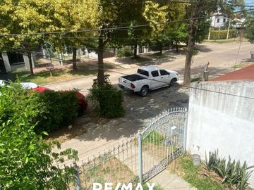 Casa en venta 3 dormitorios Barrio Los Troncos