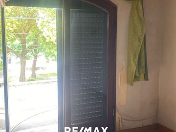 Casa en venta 3 dormitorios Barrio Los Troncos