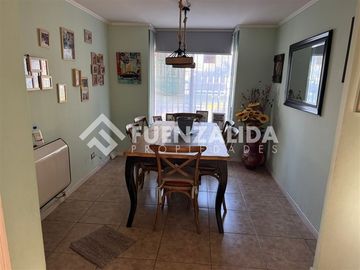 Casa en Venta en Santa Priscila /Asunción