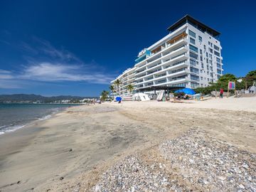 VENTA DE DEPARTAMENTO 3 REC FRENTE A PLAYA!!! UDARA
