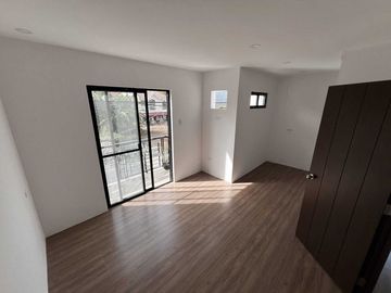 4-Bedroom Duplex House & Lot in Taytay