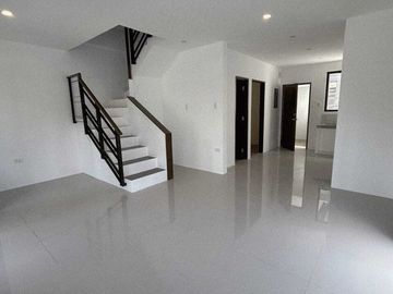 4-Bedroom Duplex House & Lot in Taytay