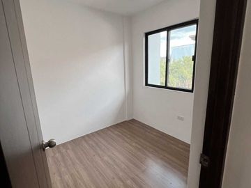 4-Bedroom Duplex House & Lot in Taytay