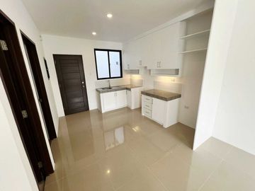 4-Bedroom Duplex House & Lot in Taytay