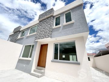 Venta de casa, Sector Conocoto - Cerca Av. Ilaló