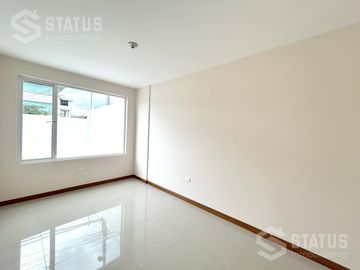 Venta de casa, Sector Conocoto - Cerca Av. Ilaló