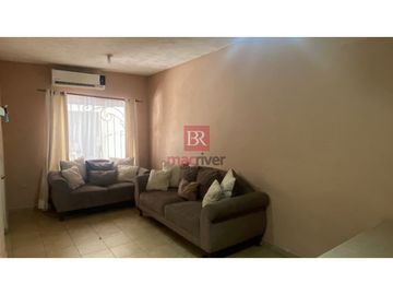CASA EN VENTA EN COL. LAS HACIENDAS. CD. OBREGÓN, SONORA