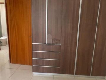 Casa en Venta en Valle de Juriquilla, frente a Santa Fe, condominio con Alberca
