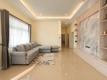 Luxury 3-Bedroom Pool Villa for Sale at Amorn Village