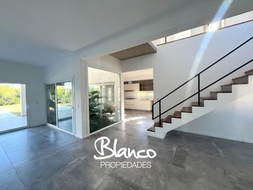 Casa en Alquiler en Ayres Plaza, Pilar, G.B.A. Zona Norte, Argentina
