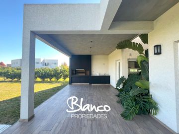 Casa en Alquiler en Ayres Plaza, Pilar, G.B.A. Zona Norte, Argentina