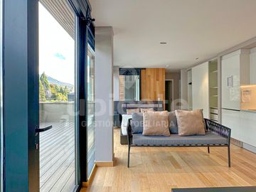 Monoambiente de categoría con terraza en Capitalinas Bariloche