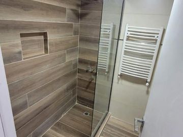 Departamento  2 Dorm, Torre Vitrubio, Neuquen en Área Centro Oeste