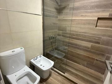 Departamento  2 Dorm, Torre Vitrubio, Neuquen en Área Centro Oeste