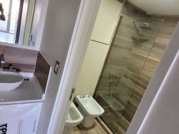 Departamento  2 Dorm, Torre Vitrubio, Neuquen en Área Centro Oeste