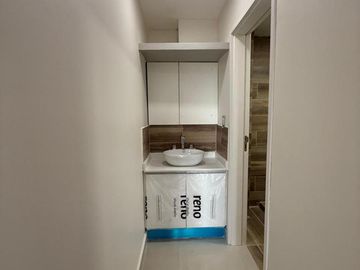 Departamento  2 Dorm, Torre Vitrubio, Neuquen en Área Centro Oeste