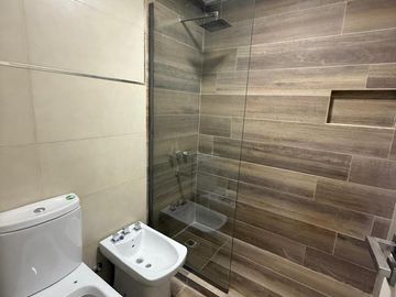 Departamento  2 Dorm, Torre Vitrubio, Neuquen en Área Centro Oeste