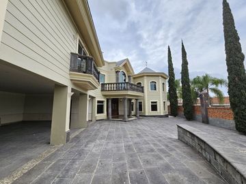 Casa de lujo en venta en El palomar