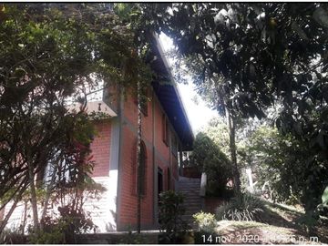 Venta Casa Campestre en  Condominio en Ulloa  - Valle