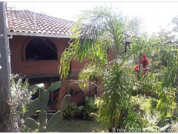 Venta Casa Campestre en  Condominio en Ulloa  - Valle