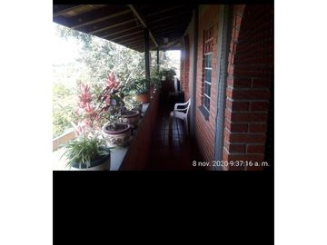 Venta Casa Campestre en  Condominio en Ulloa  - Valle