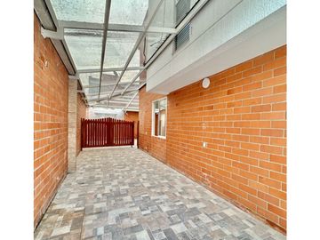SE VENDE CASA EN CONDOMINIO EN CINCO SOLES EN JAMUNDI VA JAMUNDI CALI