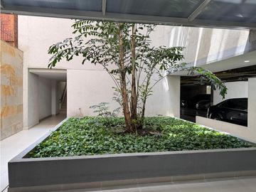 APARTAMENTO MODERNO CON VISTA A LA CIUDAD