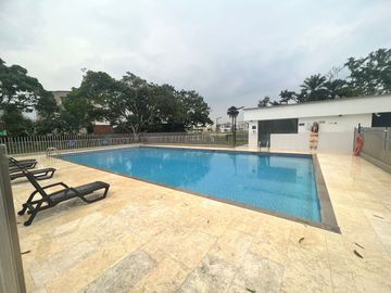VENDEMOS CASA EN CONDOMINIO EN ALFAGUARA