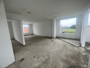 VENDEMOS CASA EN CONDOMINIO EN ALFAGUARA