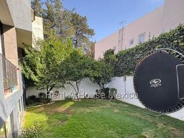 Casa en  Venta en Abdias Garcia Soto, Cuajimalpa de Morelos AH 25-3617