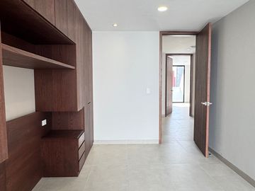 VENTA DE CASA EN LA ANTIGUA CEMENTERA, PUEBLA, 5 RECAMARAS, LUJO Y CONFORT