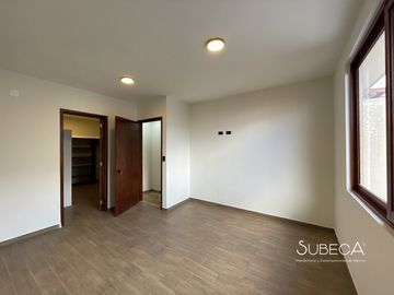 CASA EN VENTA EN ZONA DE MONTE MAGNO XALAPA, VERACRUZ