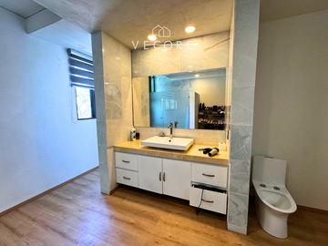 CASA EN VENTA EN VALLE ESMERALDA, ZONA REAL EN ZAPOPAN