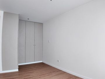 Departamento en 2do piso de Estreno