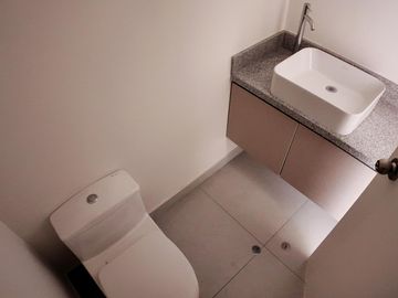 Departamento en 2do piso de Estreno