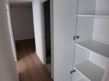 Departamento en 2do piso de Estreno