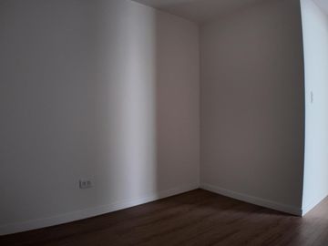 Departamento en 2do piso de Estreno