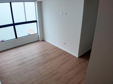 Departamento en 2do piso de Estreno