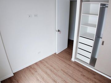 Departamento en 2do piso de Estreno